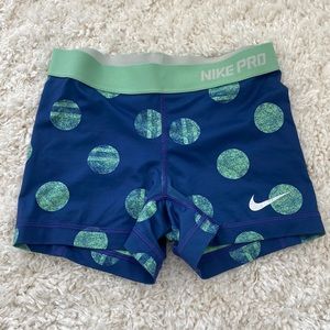Nike pro spandex size XS